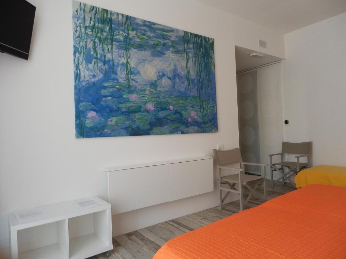 Bb Sharingloft Sirmione Bed & Breakfast ภายนอก รูปภาพ