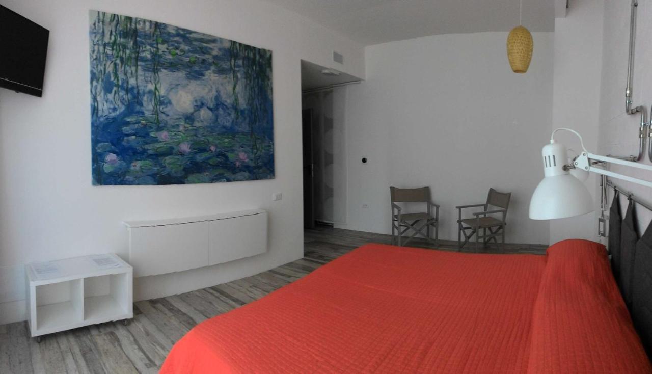 Bb Sharingloft Sirmione Bed & Breakfast ภายนอก รูปภาพ
