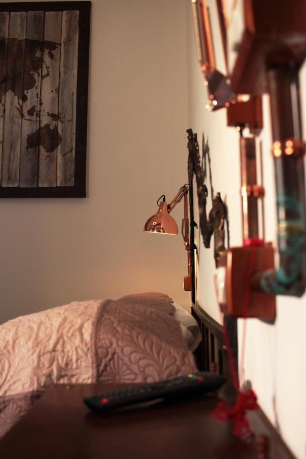 Bb Sharingloft Sirmione Bed & Breakfast ภายนอก รูปภาพ